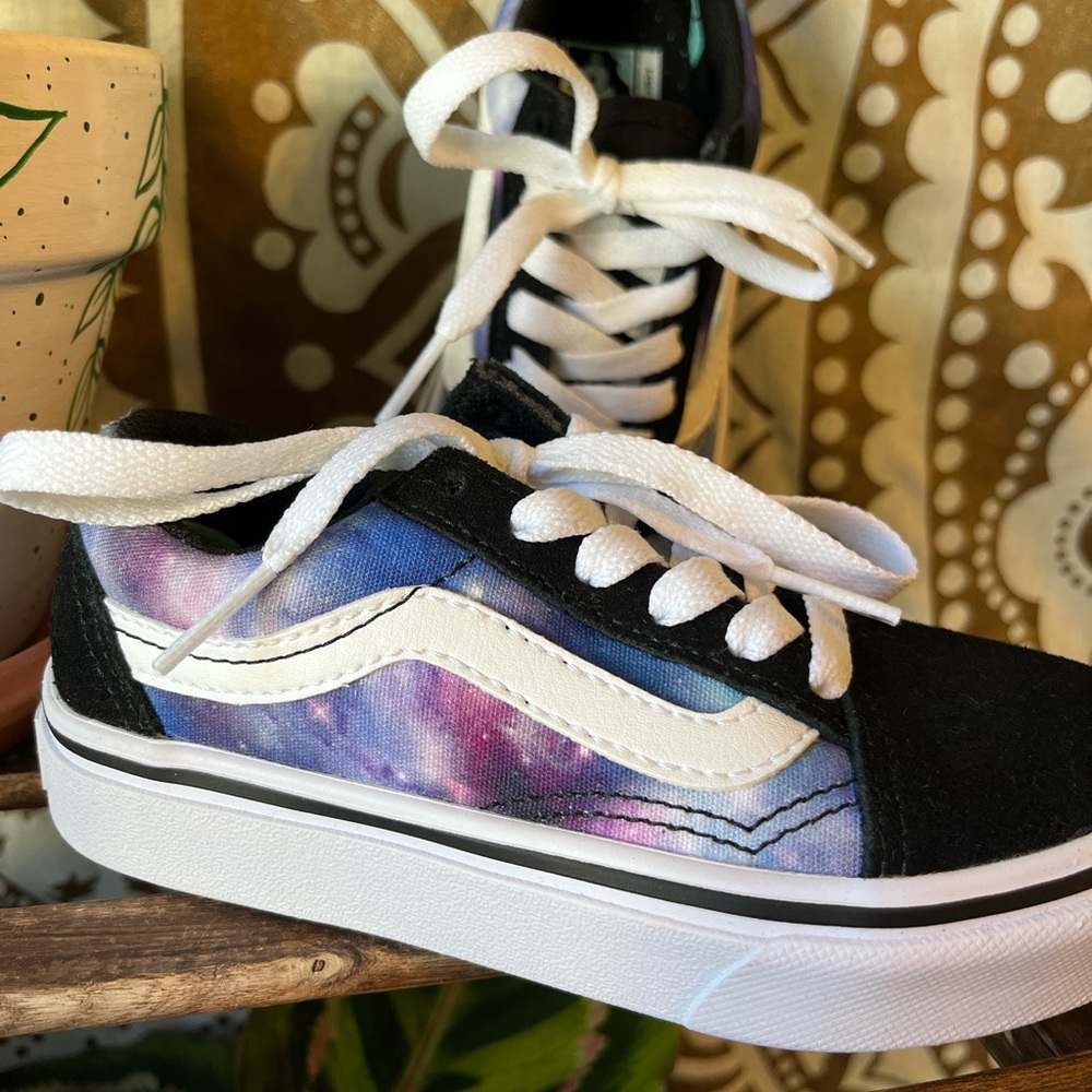 NEW✨ Vans